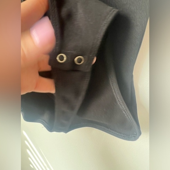 Express Black Floral Lace Camisole Bodysuit Size XS / P - Picture 11 of 11